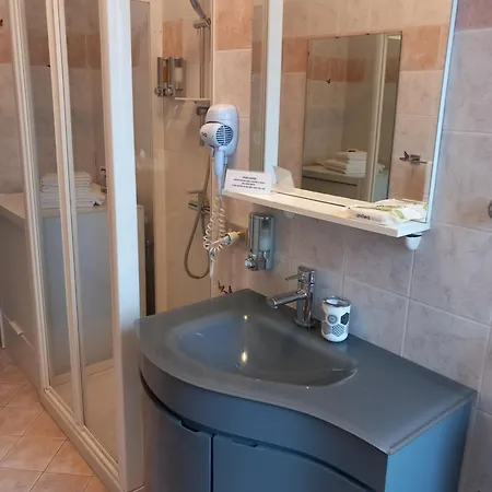 Al Nettuno Bed and Breakfast 4*